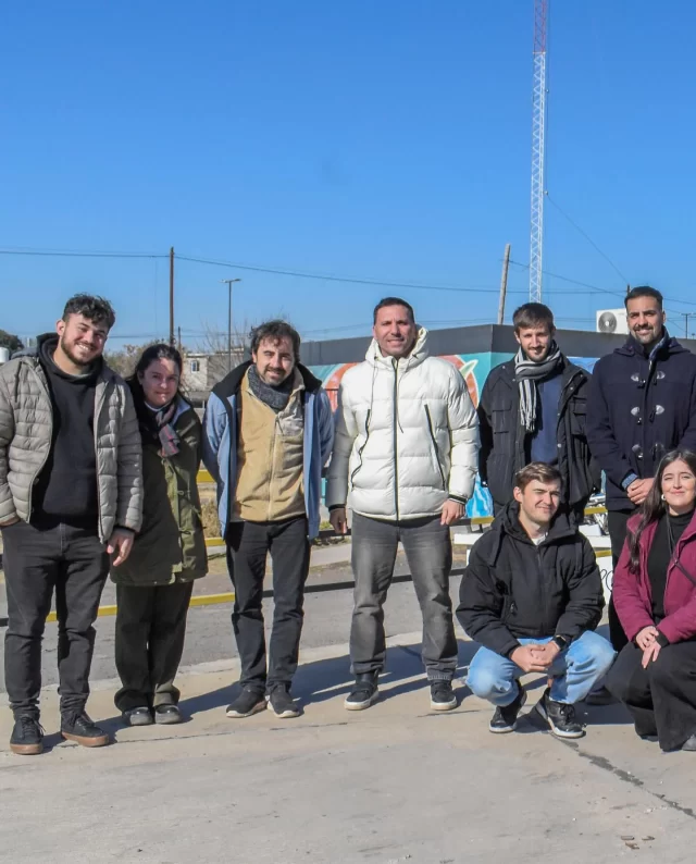 #ExperienciasCirculares ✅

En el marco de la Cumbre de Economia Circular recibimos en nuestros centros verdes y centros de transferencia a referentes nacionales e internacionales asi como alumnos de diferentes colegios. 
💡Las visitas permitieron exponer el modelo de Córdoba en materia de gestión de residuos y como estos dispositivos funcionan y aportan al circuito de la economía circular. 

👥Participaron de estas jornadas el Secretario de Ambiente de Paraná, las coordinadoras de ONU Mujeres Arg y ONU Mujeres Uruguay, la Coordinadora de Género, Cambio Climático y Desastres de FLACSO Uruguay, la Secretaria de Género de la provincia, autoridades Coys así como el presidente de la alianza internacional de recicladores de Brasil. 

¡Somos vanguardia en materia ambiental y nos llena de orgullo! ✳️