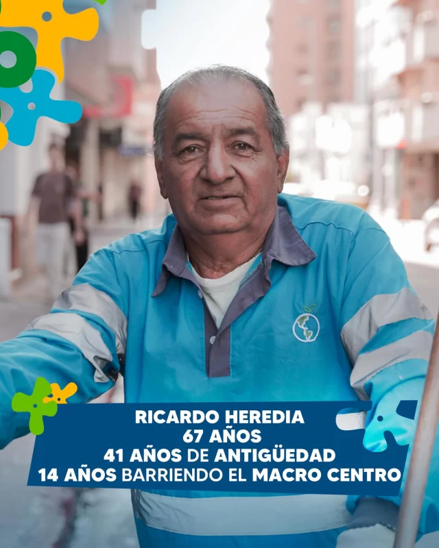 Protagonistas 👤

Él es Ricardo Herrera. Desde hace 14 años cuida el sector del Macrocentro con el mismo compromiso del primer día.

Detrás de cada calle limpia, hay una gran historia. ✨🧹

Hoy destacamos a quienes hacen de la ciudad un lugar mejor, resaltando el valor de un trabajo bien hecho. 🙌🏻

 #CórdobaHace #CórdobaSigue