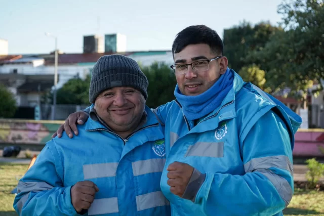 😎🇦🇷 ¡El que pasó a 16vos arranca la semana a pura sonrisa, a pesar del frío! 

La selección no para de darnos alegrías y nuestros equipos recargan energías para seguir justo ahí, en cada barrio, donde nos necesitas ❤️

En la cancha y en el servicio, ¡todos juntos! 🫂
